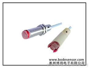 高品質(zhì)工業(yè)傳感解決方案 NPN漫反射光電開關與光幕光柵的卓越應用